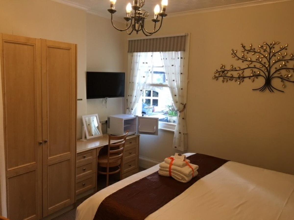 Tusker Lodge (Adults Only) Torquay Extérieur photo